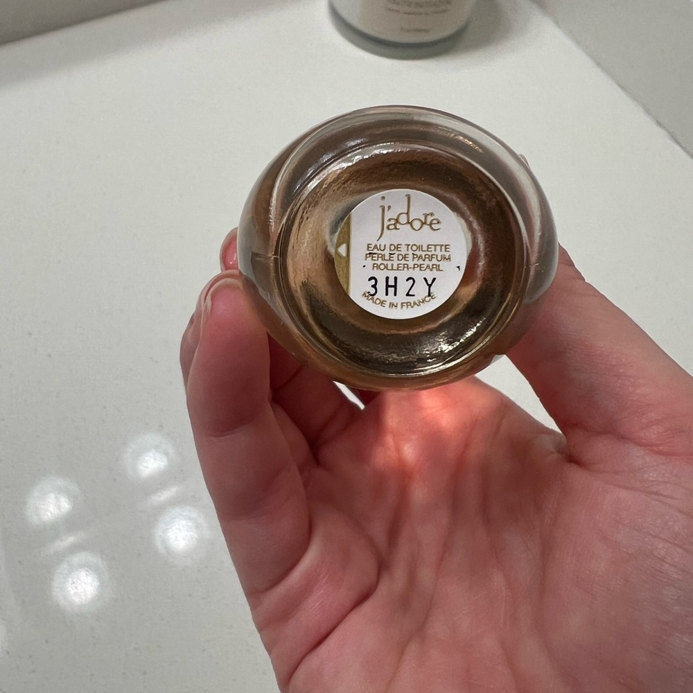 J’adore Eau De Toilette Roller Pearl - Picture 3 of 4